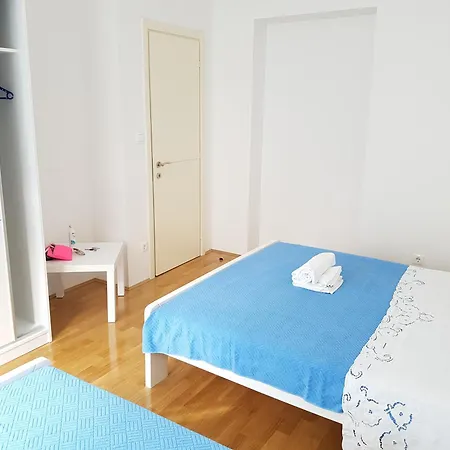 Anny Apartman *